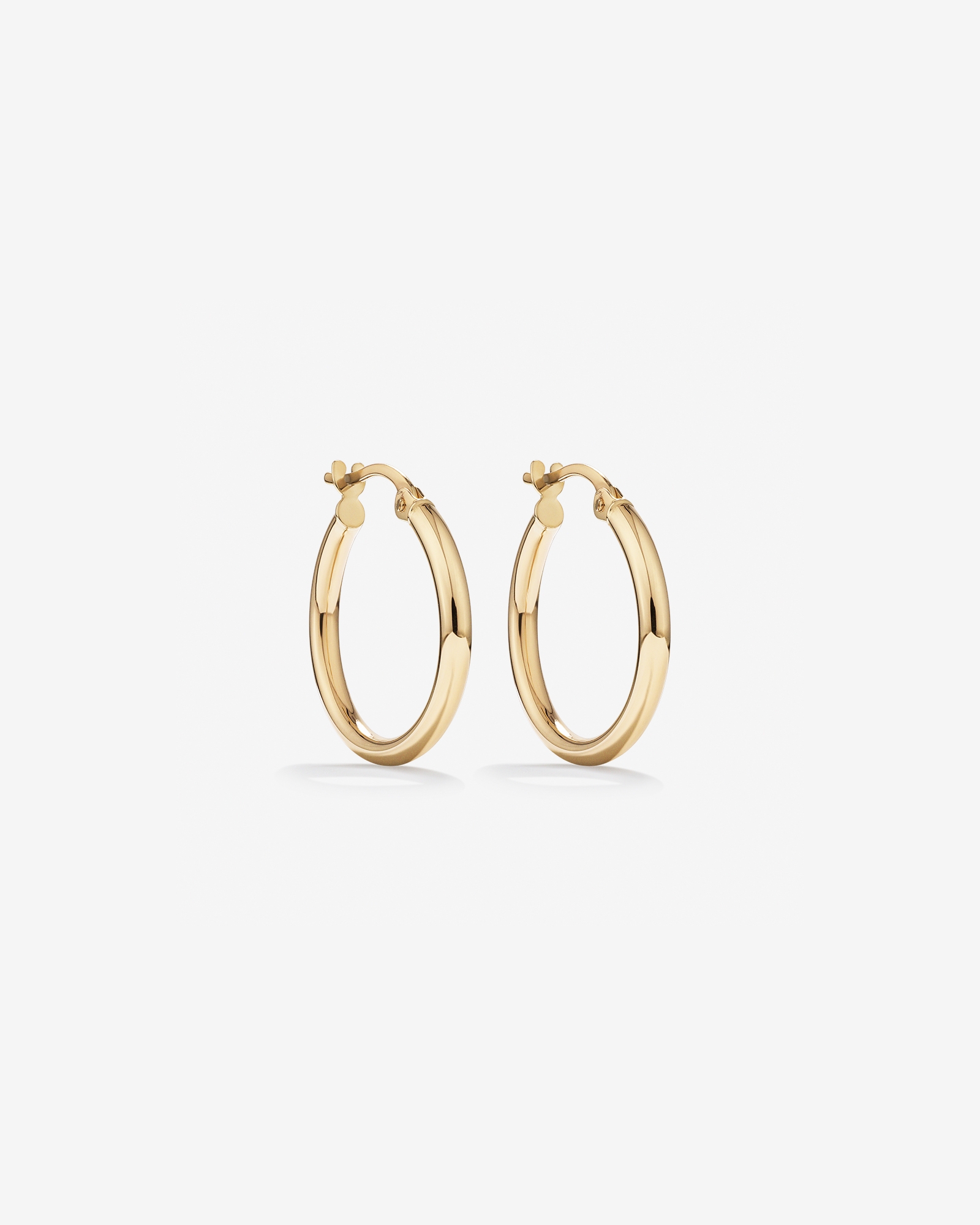 18mm Hoop Earrings in 10kt Yellow Gold