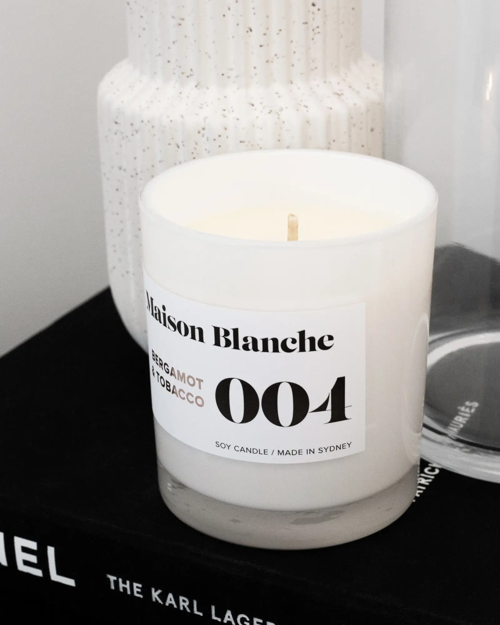 004 Bergamot & Tobacco - Large Candle