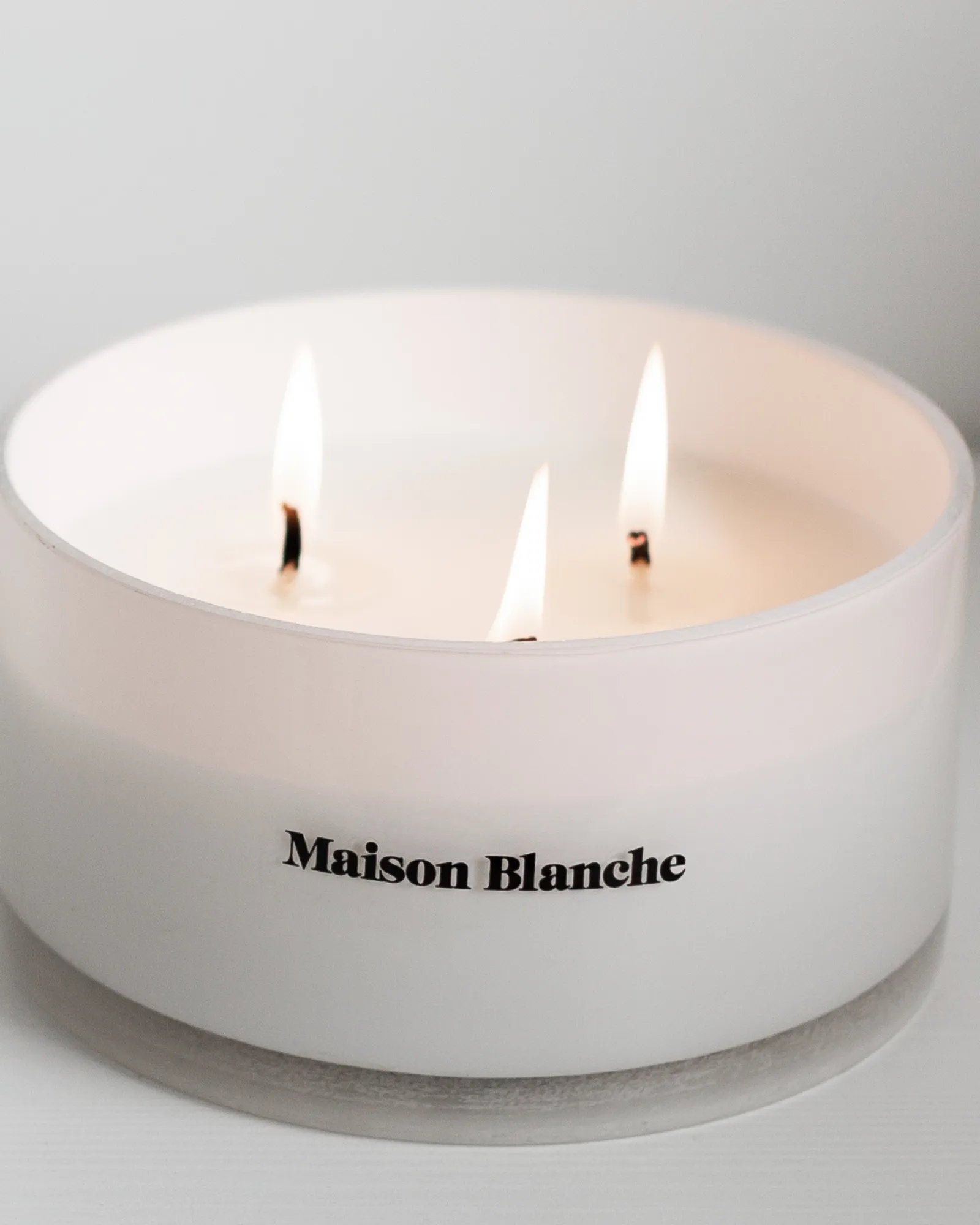 002 Paperwhite & Clementine - Deluxe Candle